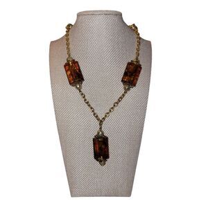 Elegant Gold and Brown Necklace